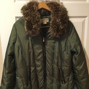 Thick stylish winter coat with faux fur hood